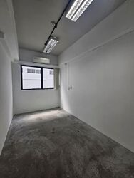 Lhk 2 (D13), Factory #570035281